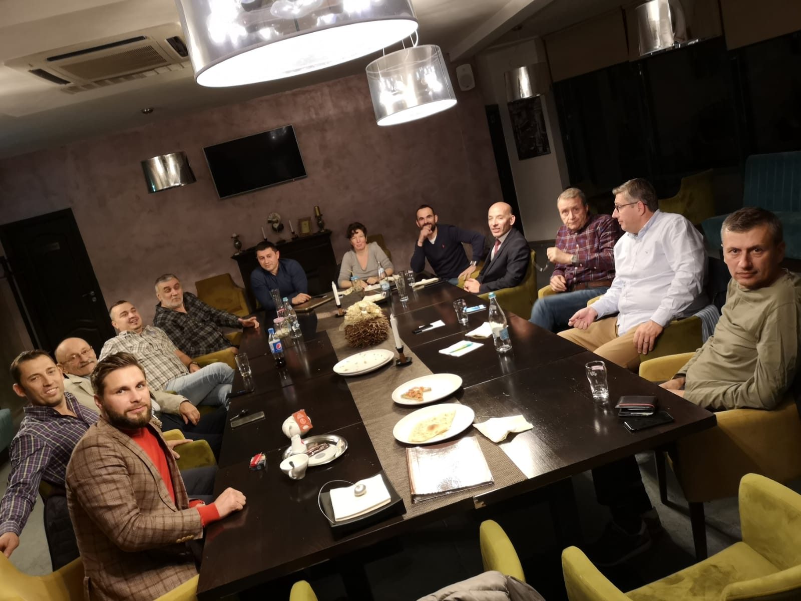 Intalnire saptamanala