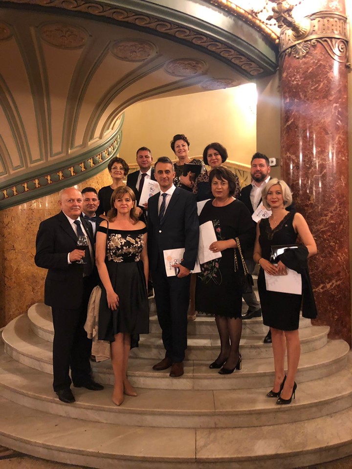 Am fost la festivitatea de aniversare a 90 de ani de Rotary în România, care a avut loc la Ateneul român, în București, în organizarea Districtului 2241. La mulți ani!